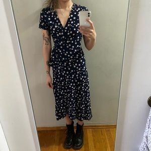 Princess Polly daisy flower midi wrap dress